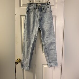 ZARA High-Waisted Mom Jeans - Light Acid Wash (Size US 2 / EU 34)